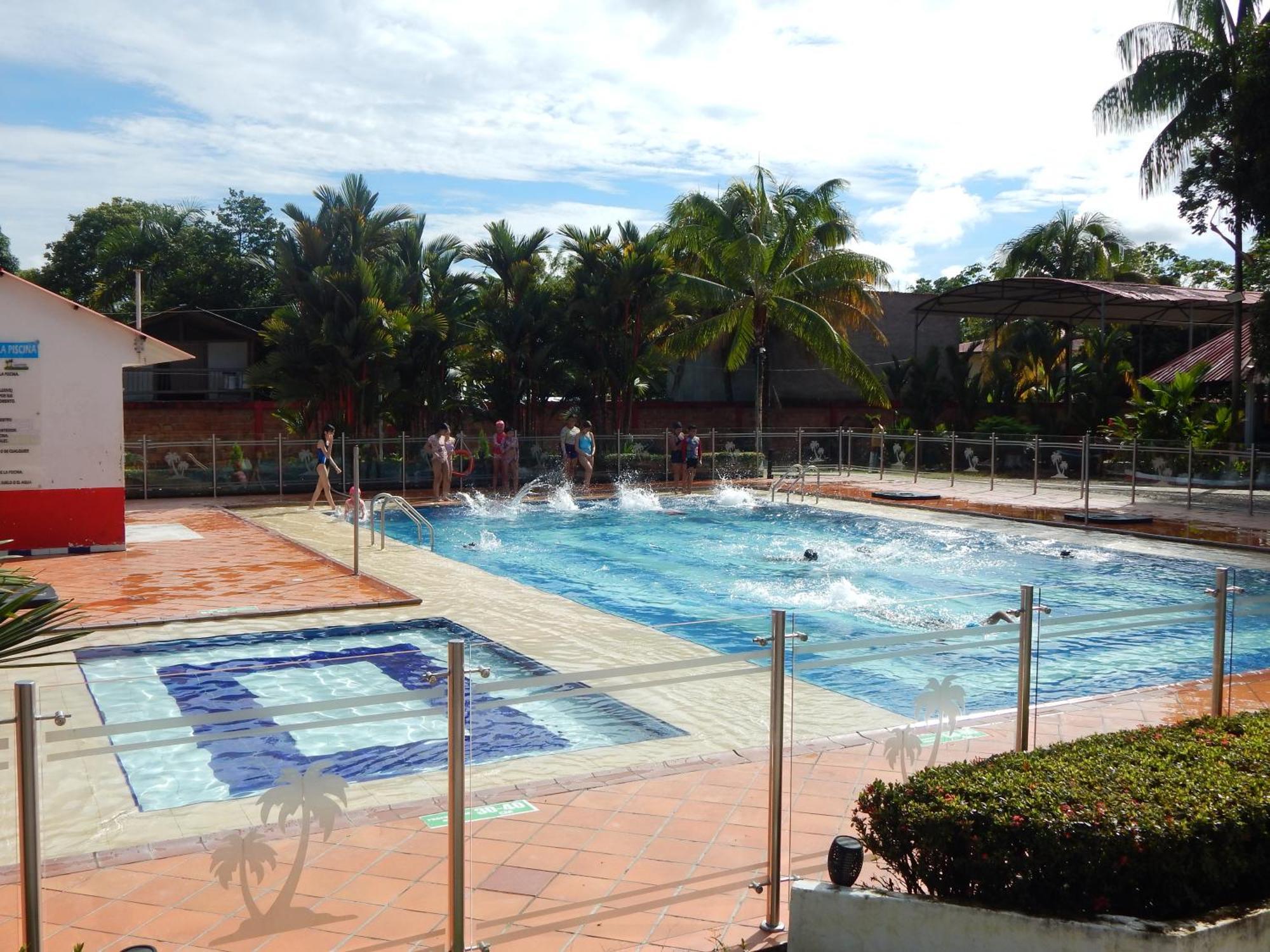 Hotel Campestre Las Palmas Sas Villavicencio Exterior photo