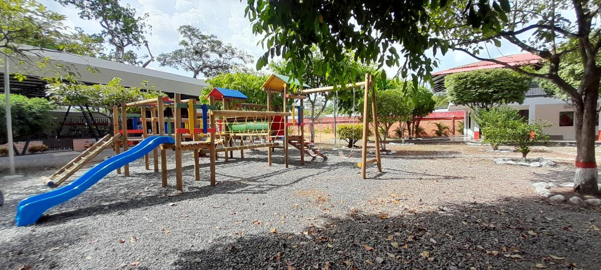 Hotel Campestre Las Palmas Sas Villavicencio Exterior photo