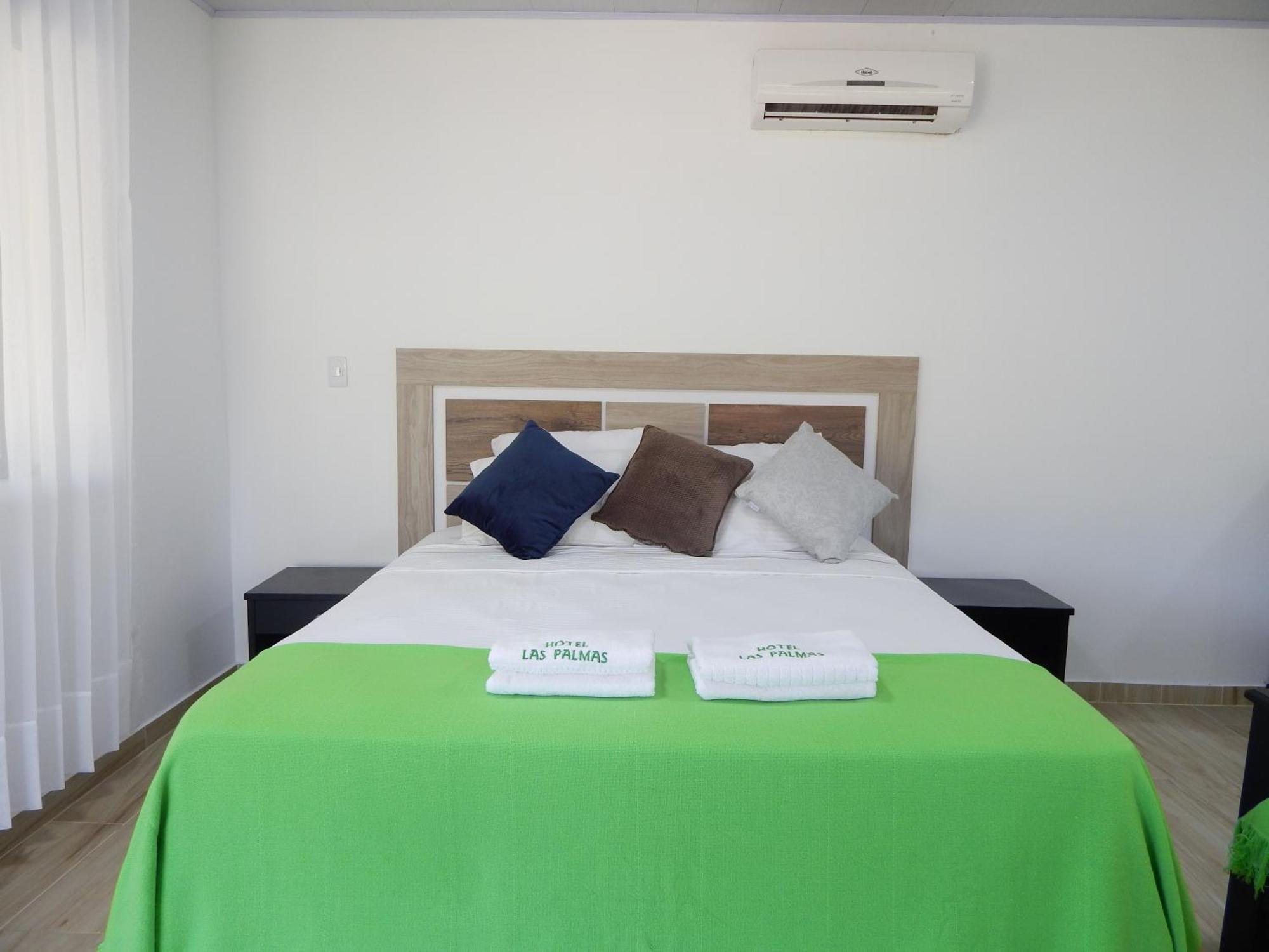 Hotel Campestre Las Palmas Sas Villavicencio Exterior photo